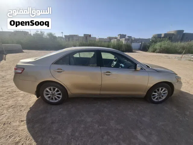 تويوتا كامري 2011 وارد كندي لون ذهبي كلين بدون