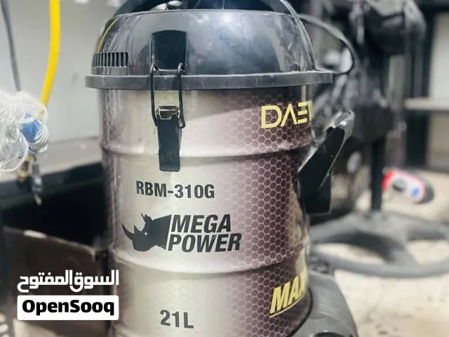 مكنسة كهربائية نظيفه