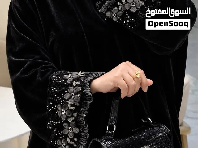 عبايات جديد ترند دبي مع شال
