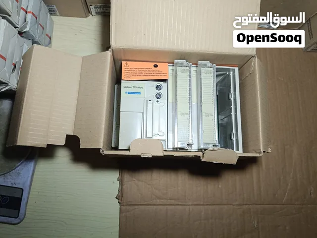 PLC شنايدر / تيلي ميكانيك Modicon TSX Micro كرتونة أصلية بحالة ممتازة