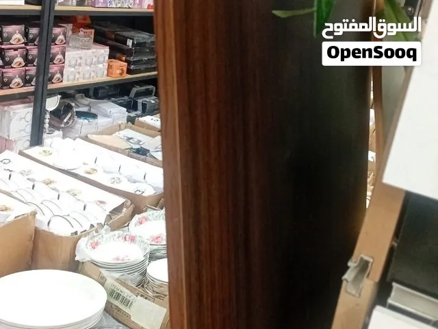 مرايا عصرية بإطار انيق