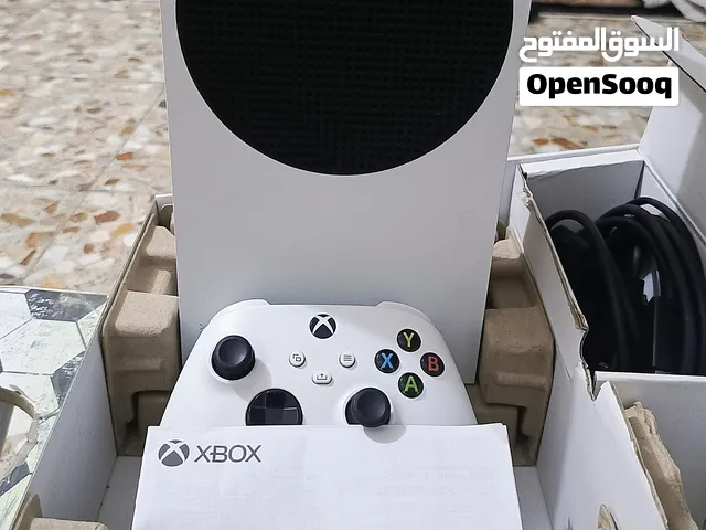 سلام عليكم جهاز إكس بوكس سيريس اس للبيع إصدار 22 كامل الملحقات