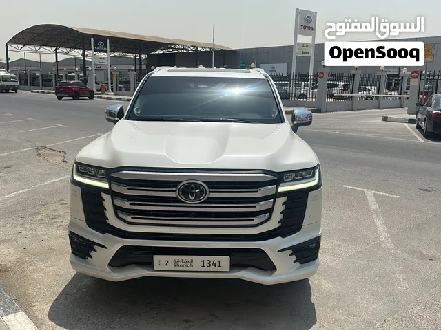 تويوتا لاند كروزر VXR 2025
