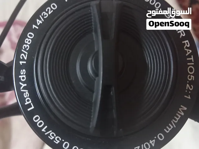 مكائن صيد سمك اوڤرهيد جديدة و ريل سبيننگ جديدة وغير مستعملة واحدةمع الباكيت والثانية بدون باكيت