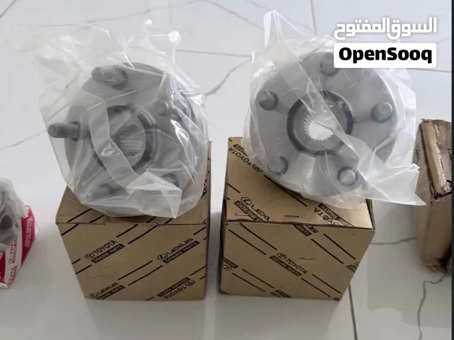 للبيع قطع غيار اصلين من الوكيل حق كورولا من موديل 2014 إلى 2019