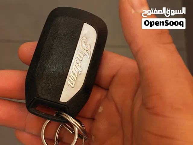 يا شباب في احد نسى مفتاح في شاطىء القرم(شاطىءالحب)