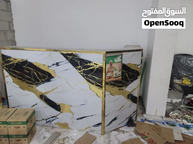 مكتب محل استخدام شهرين