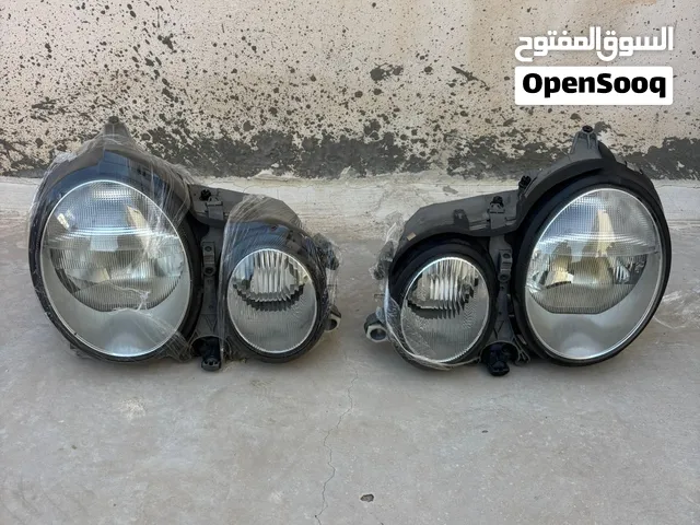 اضويه مرسيدس زينون W210 موديل 2001