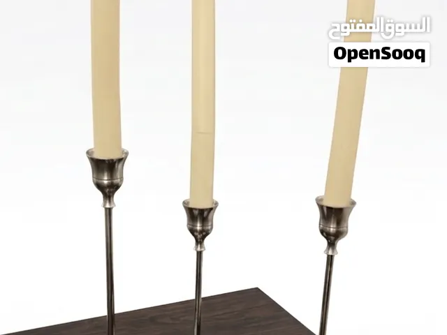 شمعدان بحالة ممتازة