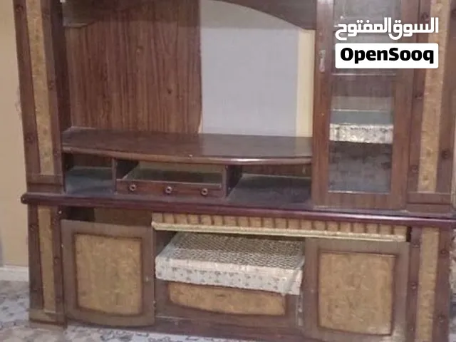 مكتبة خشبية فخمة ومتكاملة للبيع (بحالة ممتازة جداً) فرصة ممتازة للراغبين في اقتناء طقم مكتبة ك
