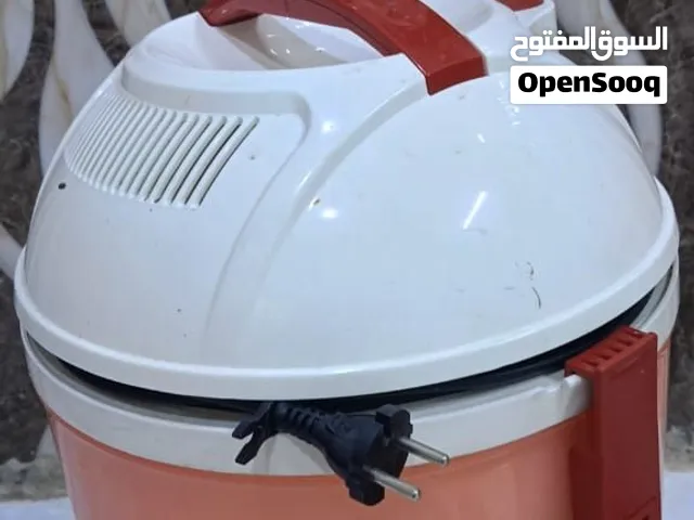 للبيع مكنسة كهربائية استعمال جدا قليل شغاله سعر80