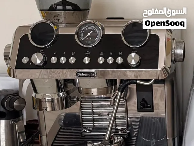 مكينة قهوه - Delonghi