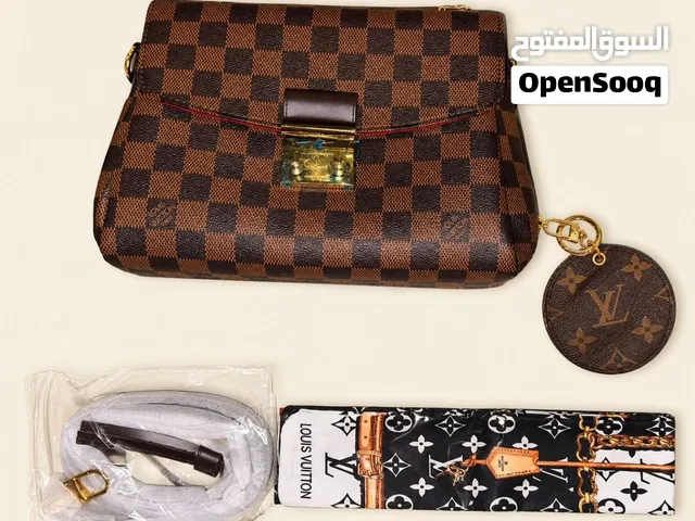 Louis Vuitton حقيبة يد/كتف Damier بني مع إكسسوارات وحقيبة دائرية