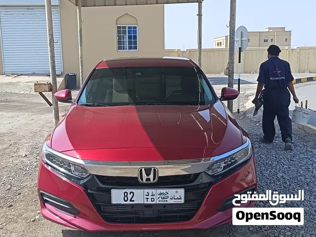 Sedan Toyota in Al Dakhiliya