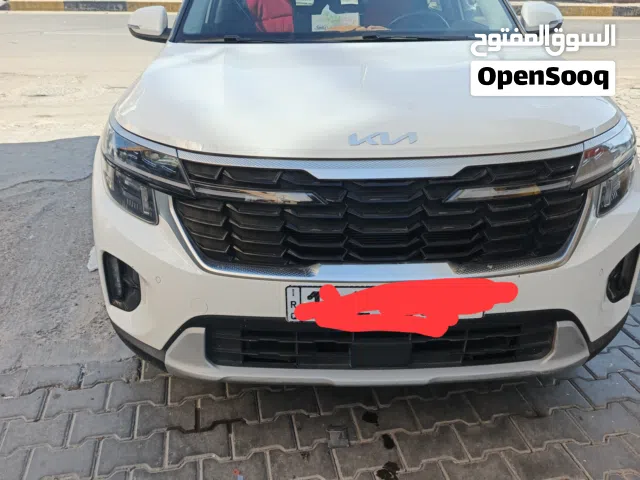 كيا سيلتوس محرك 1500 دبل نوزل 2025 للبيع خليجي ابيض اللون
