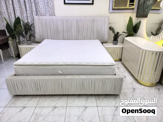 Luxury bedroom set for sale very good condition. New design bedroom set.