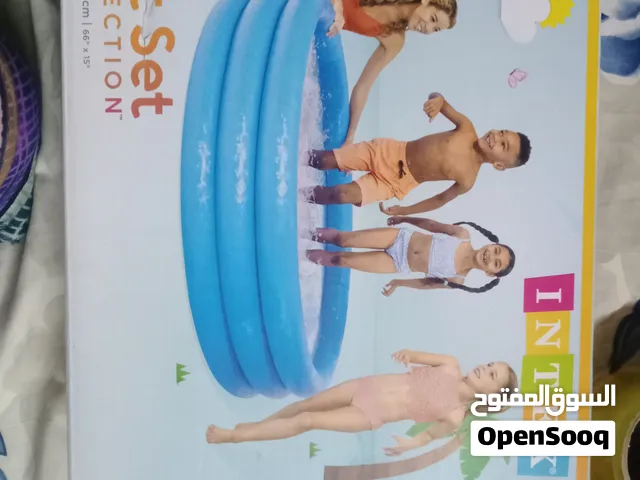 للبيع مسبح أطفال جديد، الاستخدام مرتين فقط. مناسب للأطفال حتى عمر 9 سنوات