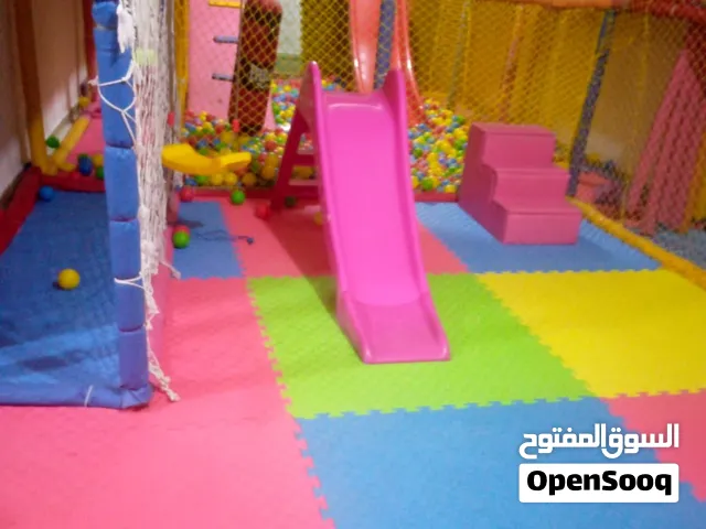 صالة ألعاب مغلقه للبيع