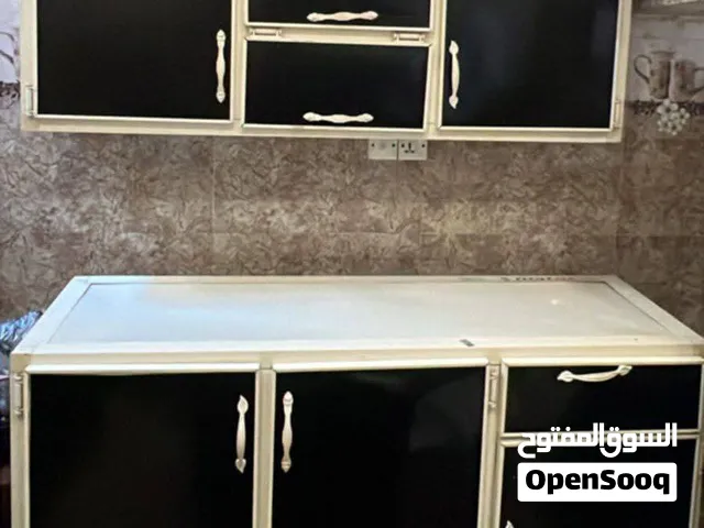 كاونتر المنيوم ثلاث قطع ارضي وملحق قياس متر ونص وسنك متر و20 مرمر