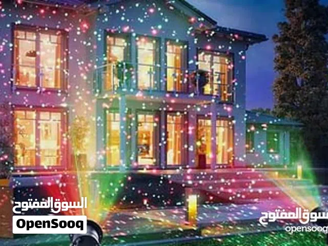 برجكتور اضاءه بعيده المدى3000 متر نقاط ليزر متحركه  تضيء واجهة عماره او بنايه او محل تجاري او زينة