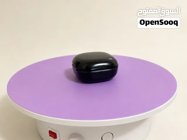 قاعدة تصوير دوّارة 360° للمنتجات والإكسسوارات مع 6 خلفيات ملونة
