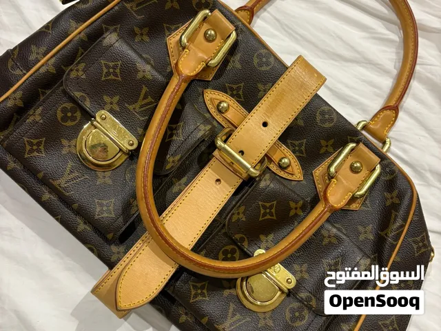 brown Louis Vuitton for sale  in Mubarak Al-Kabeer