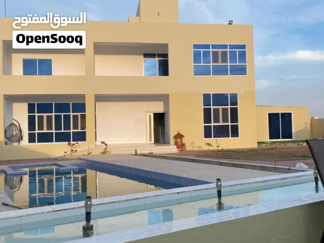 3 Bedrooms Chalet for Rent in Muscat Amerat