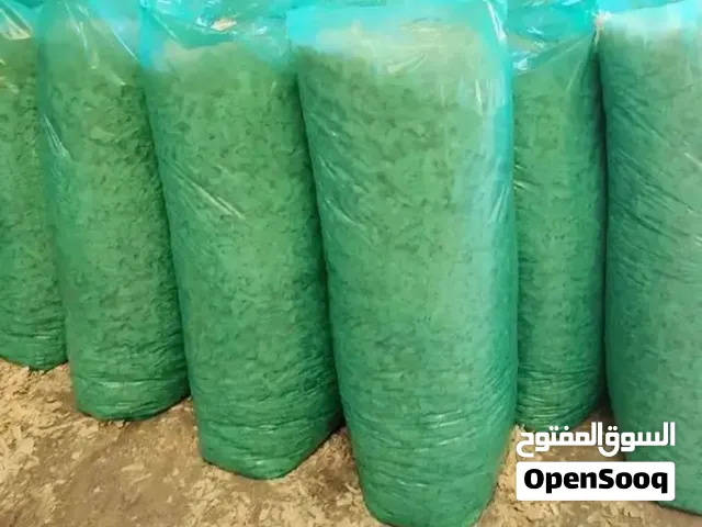نشارة خشب للدواجن والخيل