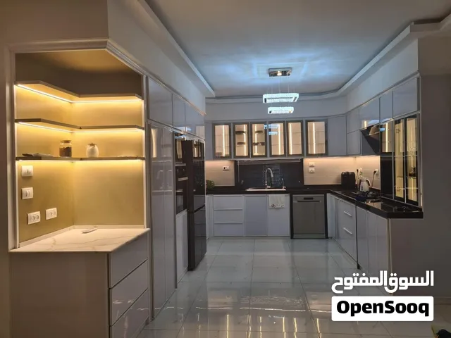 شركة الرائد للتنظيف والخدمات المنزلية - نظافة مثالية بأسعار منافسة!