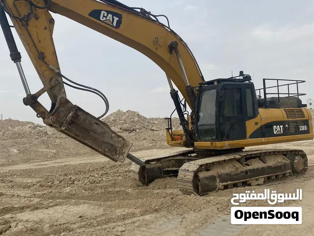 للايجار حفاره باكيت وجاك همر جاهزه للشغل في اي مكان في الكويت تكسير او حفر قسايم