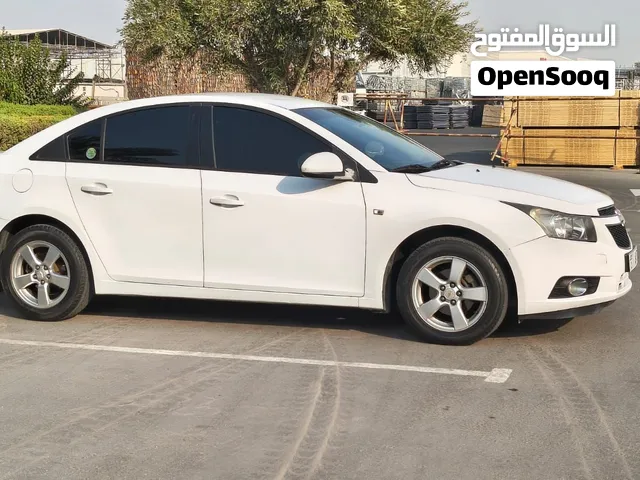 Chevrolet Cruz LT 1.8L Sedan 2012 Korean Specs