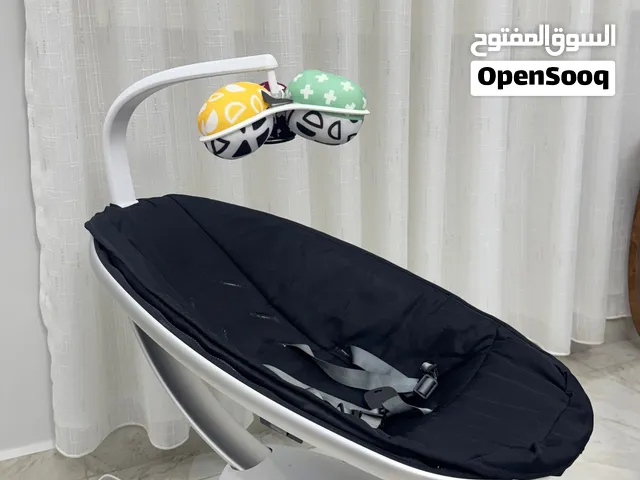 هزاز أطفال  4moms