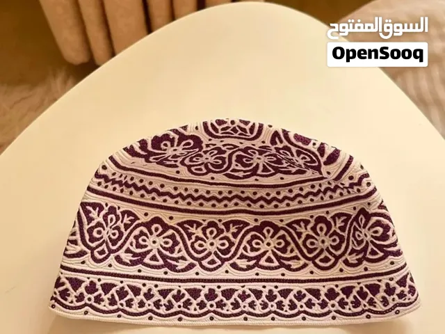 كمة Vvip بنقشة عمانية ولون مميز