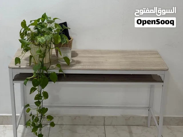 FOR SALE: Sleek Modern Console Table (Home Box)