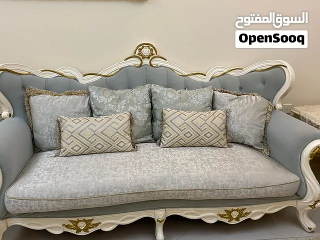 طقم كنت غرفة ضيوف نظيف جداً بسعر مغري