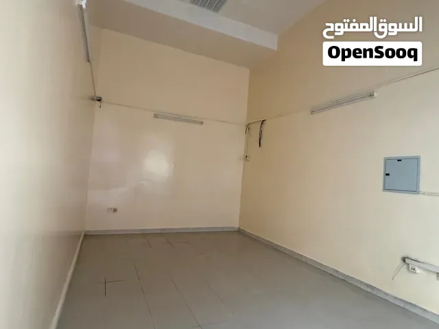 محل تجاري للإيجار في القاسمية – الشارقة مساحة 24.6 م2