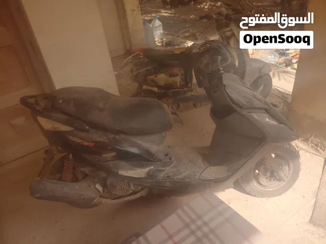 للبيع سكنس ثعلب بالوصف 250بيها مجال