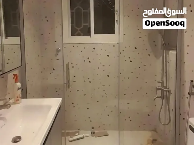 زجاج والمونيوم فى جدة تركيب وتوريد زحاج و المونيوم بجدة زجاج مرايا شاورات واجهات غرف مكاتب مسابح
