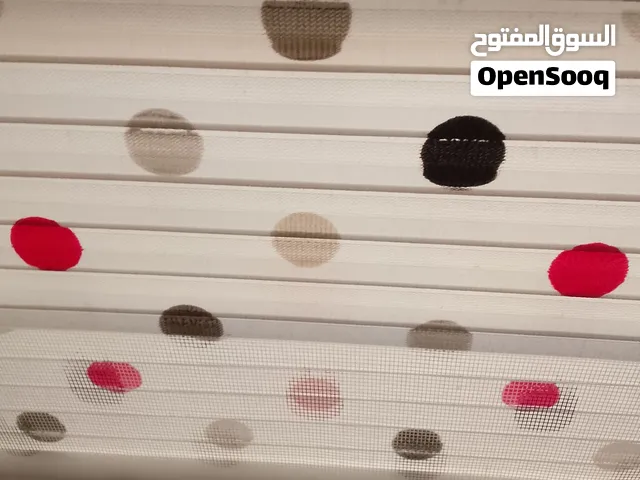 ستائر رول مستعملة بس نظيف