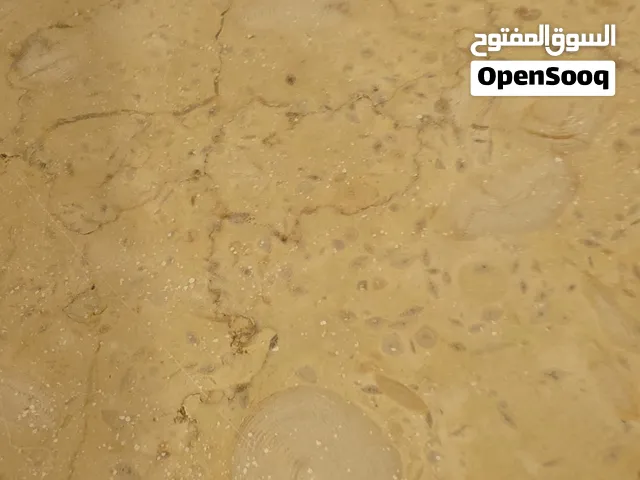 للإيجار سرداب كامل وميزانين كامل أسواق القرين 400 متر قطاع غذائي مداخل ومخارج سهله