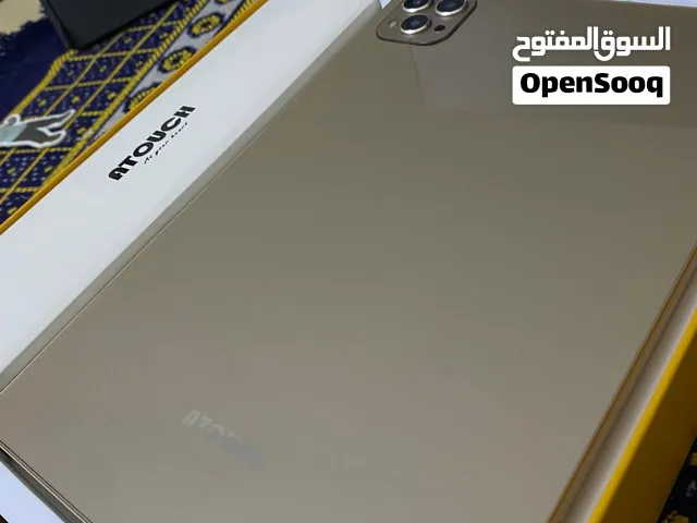 التواصل على ال WhatsApp