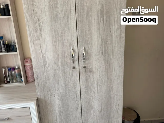 دولاب جديد لم يستعمل