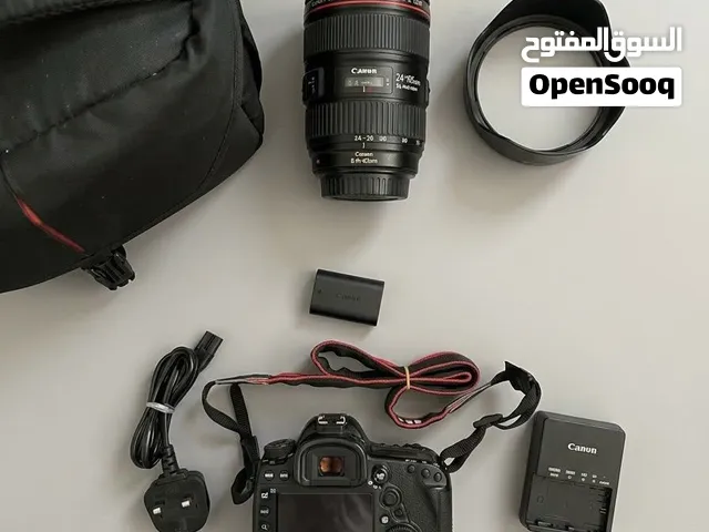 للبيع بشكل عاجل بسعر مغري: Canon 5D Mark IV مع عدسة 24-105mm f/4L IS II USM