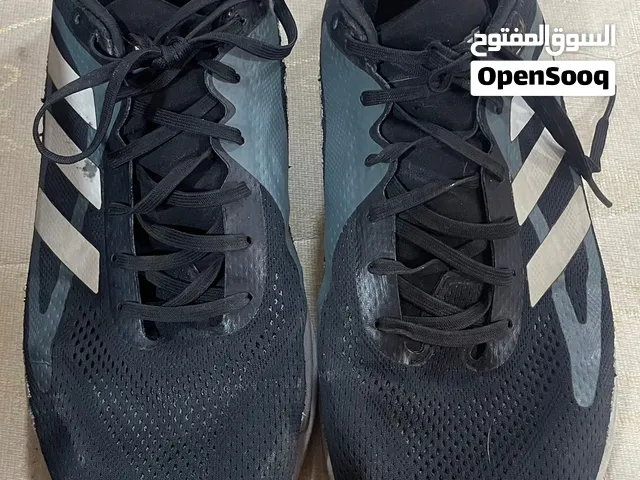 حذاء اديداس اصلي للمشي مقاس 44