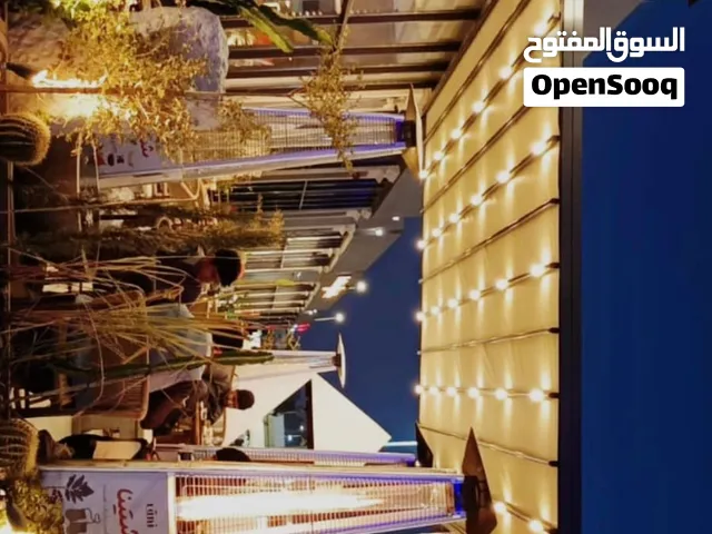 مظلات كهربائية متحركة
