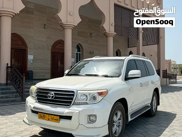 Used Toyota Land Cruiser in Al Batinah