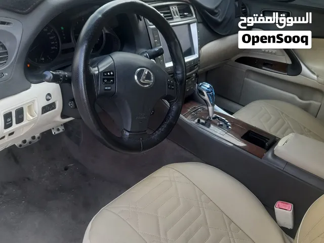 لكزز 2010 ls300
