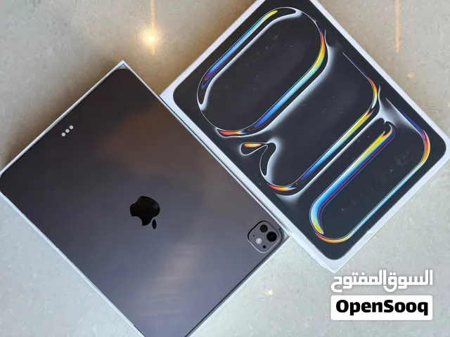 Ipad pro M5 256g مستعمل شهر