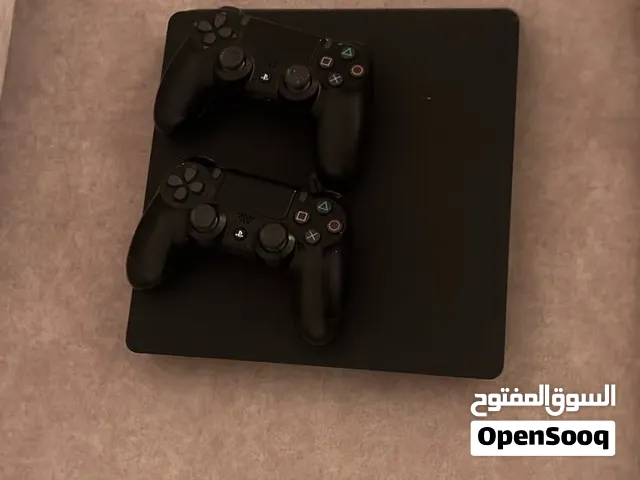 PS4 for sale in good conditions WITH : -Spider-man 1 and FIFA 19