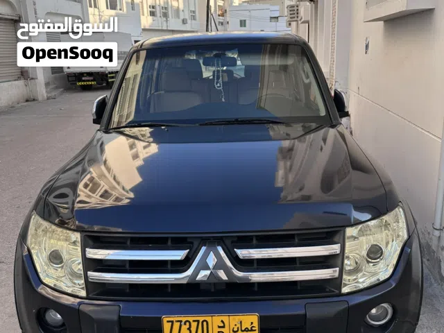 2008 ميتسوبيشي باجيرو GLS